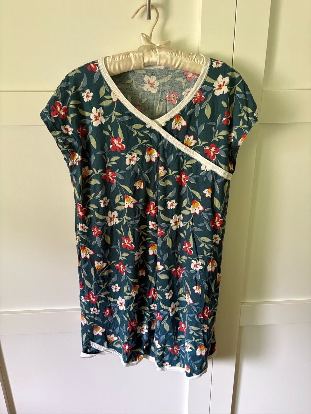Garnet Hill Asian wrap Nightgown, size Large